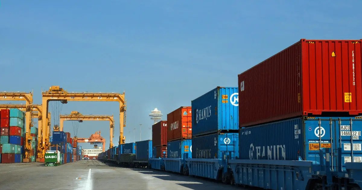 الموانئ السعودية تحقق ارتفاعًا في أعداد حاويات المُناولة خلال شهر يناير الموانئ السعودية تحقق ارتفاعًا في أعداد حاويات المُناولة خلال شهر يناير