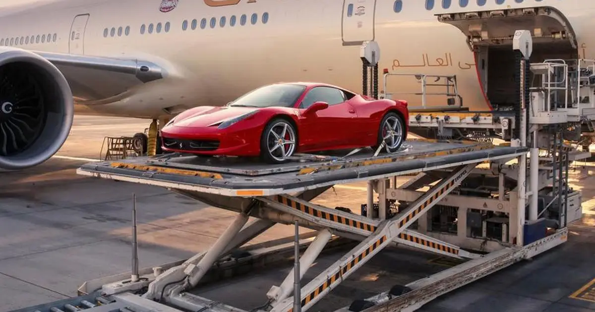 الشحن الجوي للسيارات وأهميته للشركات والأفراد الشحن الجوي للسيارات وأهميته للشركات والأفراد